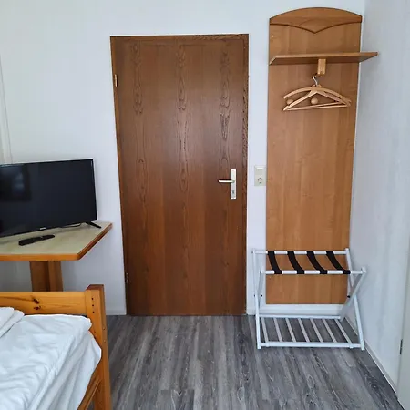 Metzgerei Und Wolz 招待所