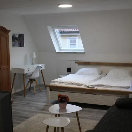 Metzgerei Und Wolz 3*