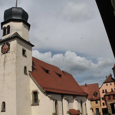 Metzgerei Und Wolz ゲストハウス ランゲンブルク