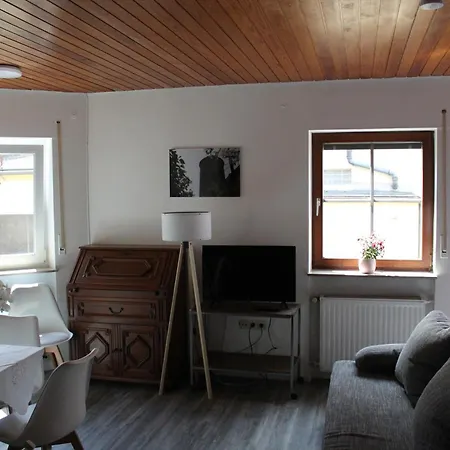 Metzgerei Und Wolz 3* ランゲンブルク