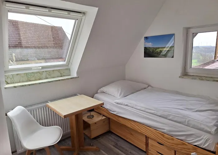 Πανσιόν Metzgerei Und Wolz 3*